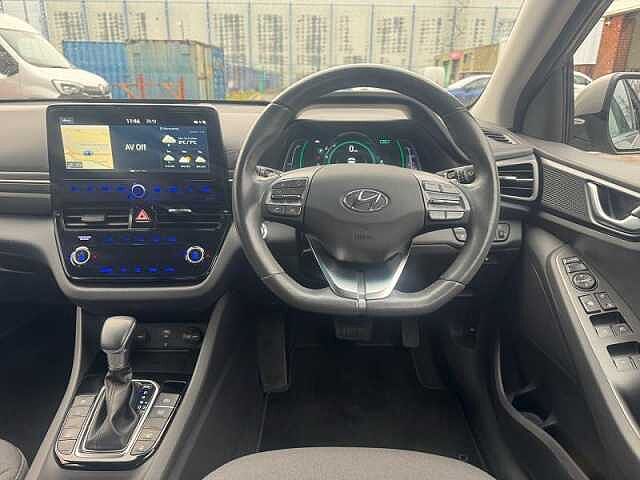Hyundai IONIQ 1.6 GDi Hybrid 1st Edition 5dr DCT