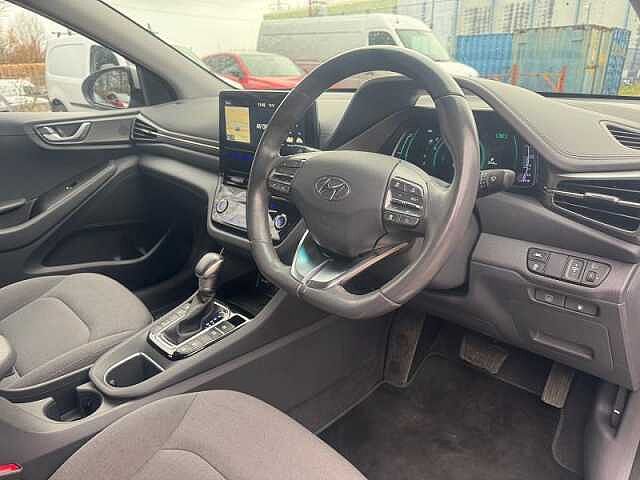 Hyundai IONIQ 1.6 GDi Hybrid 1st Edition 5dr DCT